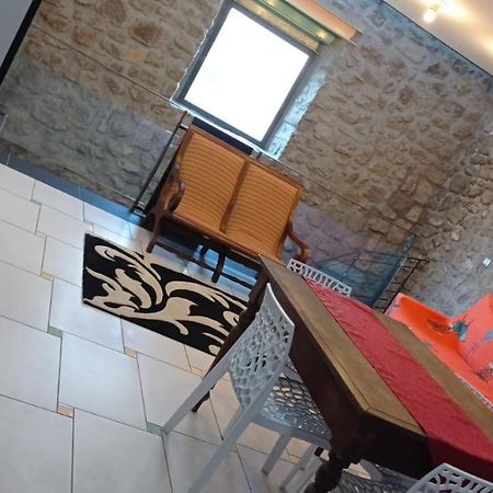 Apartamento La Torre Vitorchiano Exterior foto